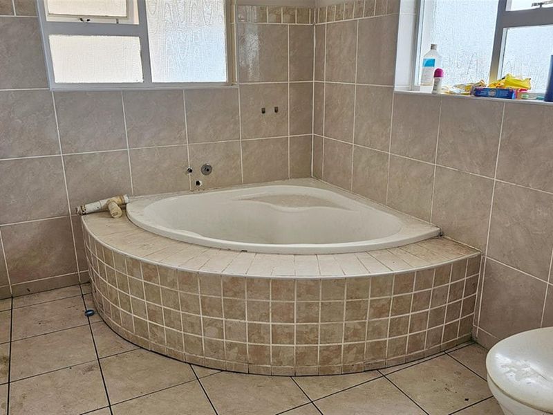 House For Sale in Shelly Beach, Margate, KwaZulu Natal - Photo 7