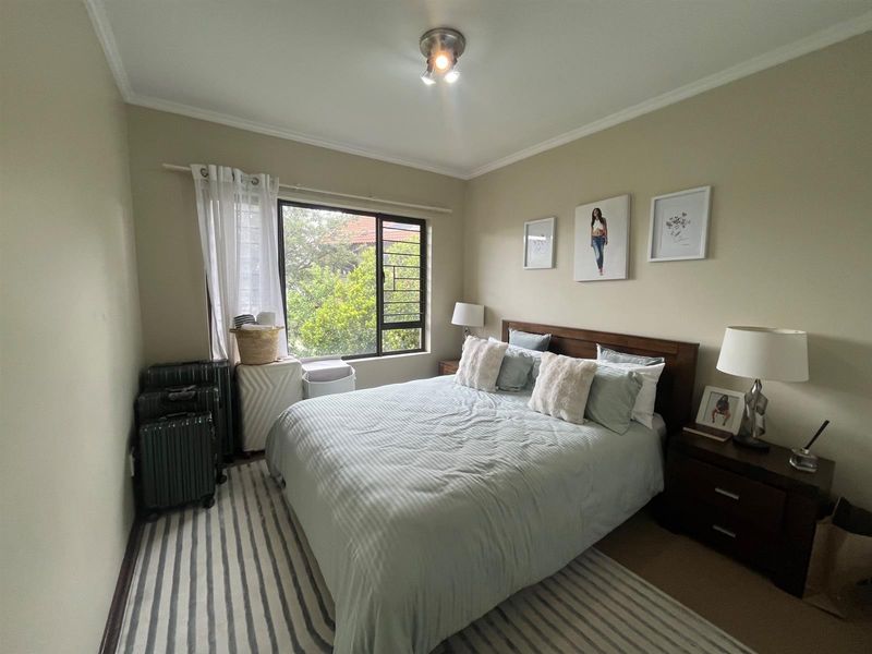 Modern 2-Bedroom Apartment in a Tranquil Nature Estate - Photo 8