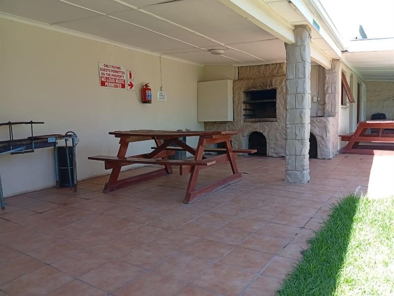 Established 10 Bedroom Bed and Breakfast for Sale in Top Town, Komani - Photo 9