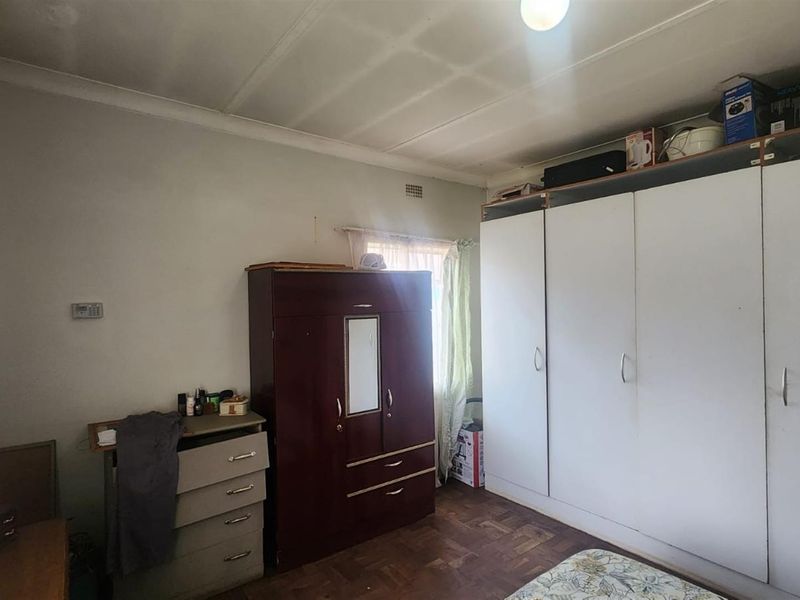 3 bedroom House For Sale in Welgedacht, Springs - big bargain - Photo 6