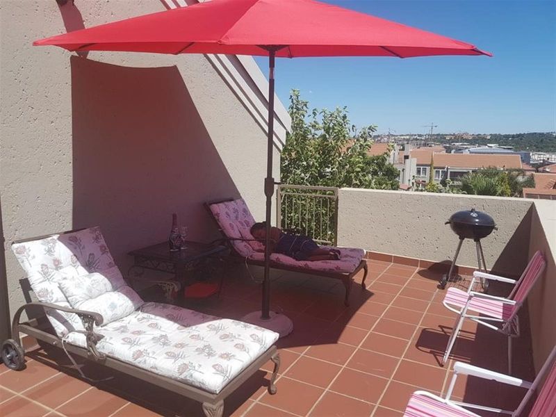 3Bedroom Holiday Apartment near Montecasino - Photo 2