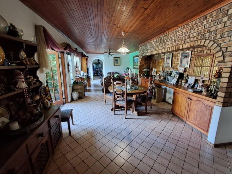 5 Bedroom House, Uvongo, Kwazulu-Natal - Photo 6