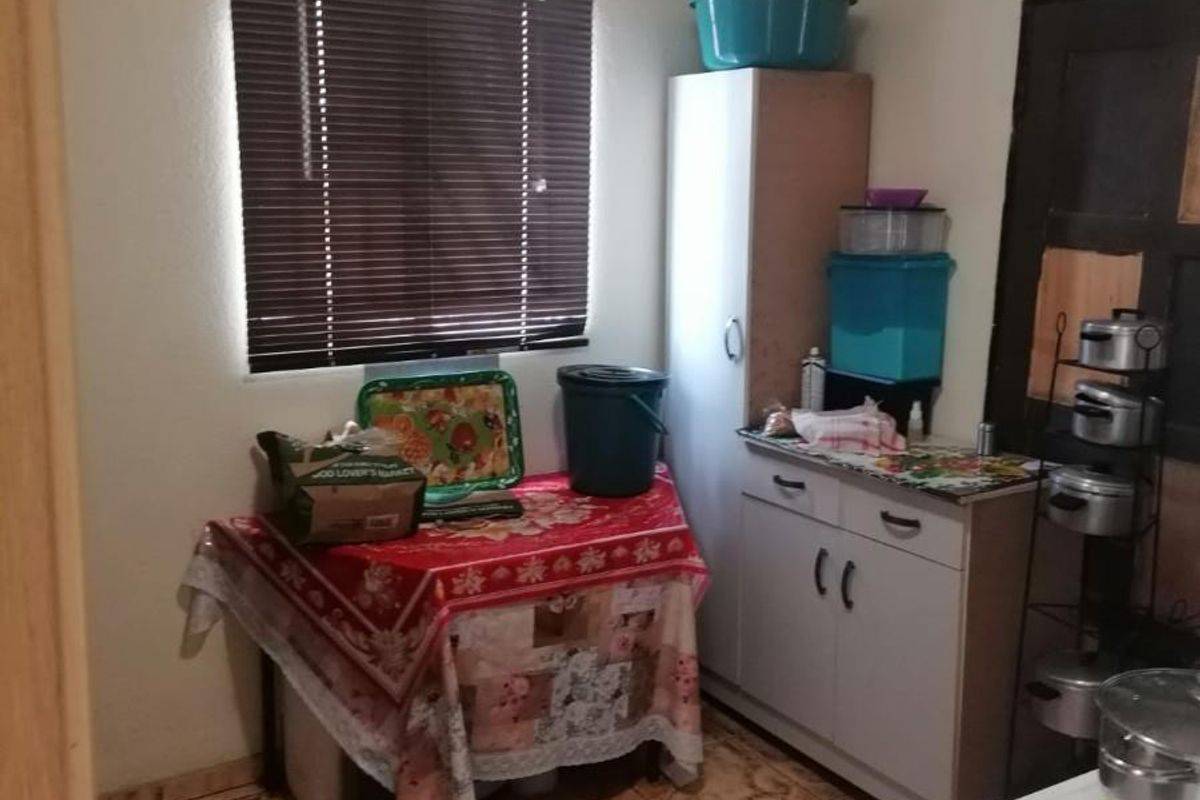 Income Generating Property  for sale in Tembisa Central - Photo 5