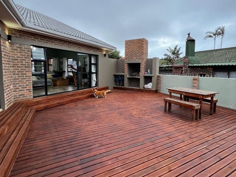 House For Sale in Wavecrest, Jeffreys Bay - Photo 9