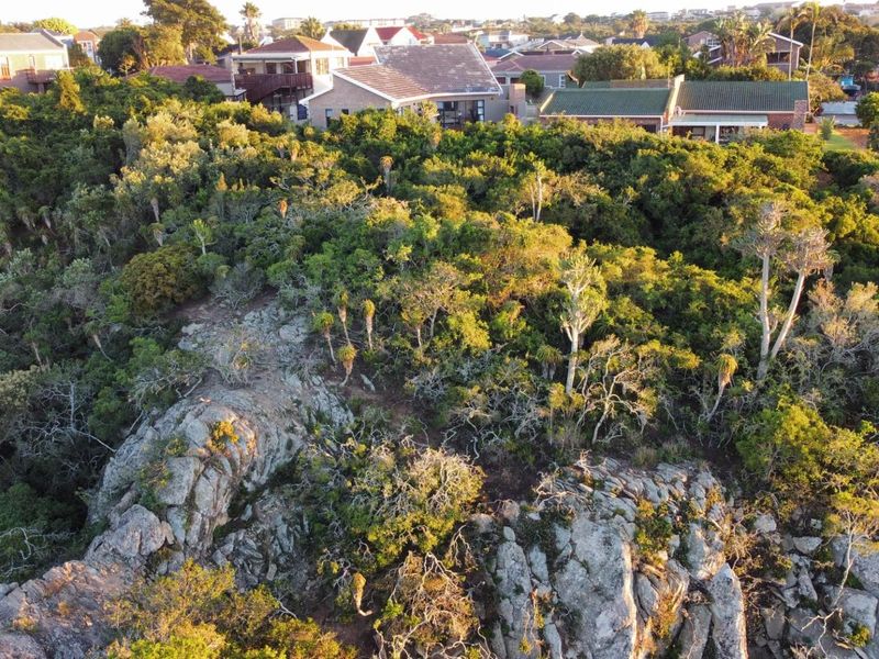 House For Sale in Wavecrest, Jeffreys Bay - Photo 2