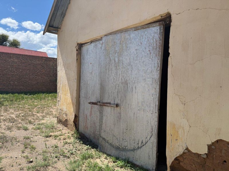 Farm For Sale in Van Wyksdorp, Ladismith - Photo 10