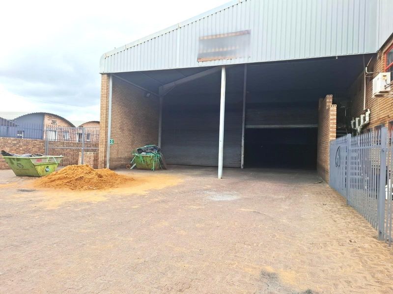 Commercial Property To Rent in Vaalbank, Middelburg - Photo 2