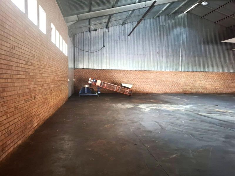 Commercial Property To Rent in Vaalbank, Middelburg - Photo 10