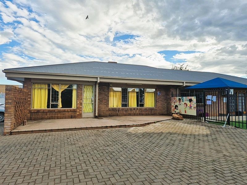 Commercial Property For Sale in Potchefstroom Central, Potchefstroom, North West - Photo 4