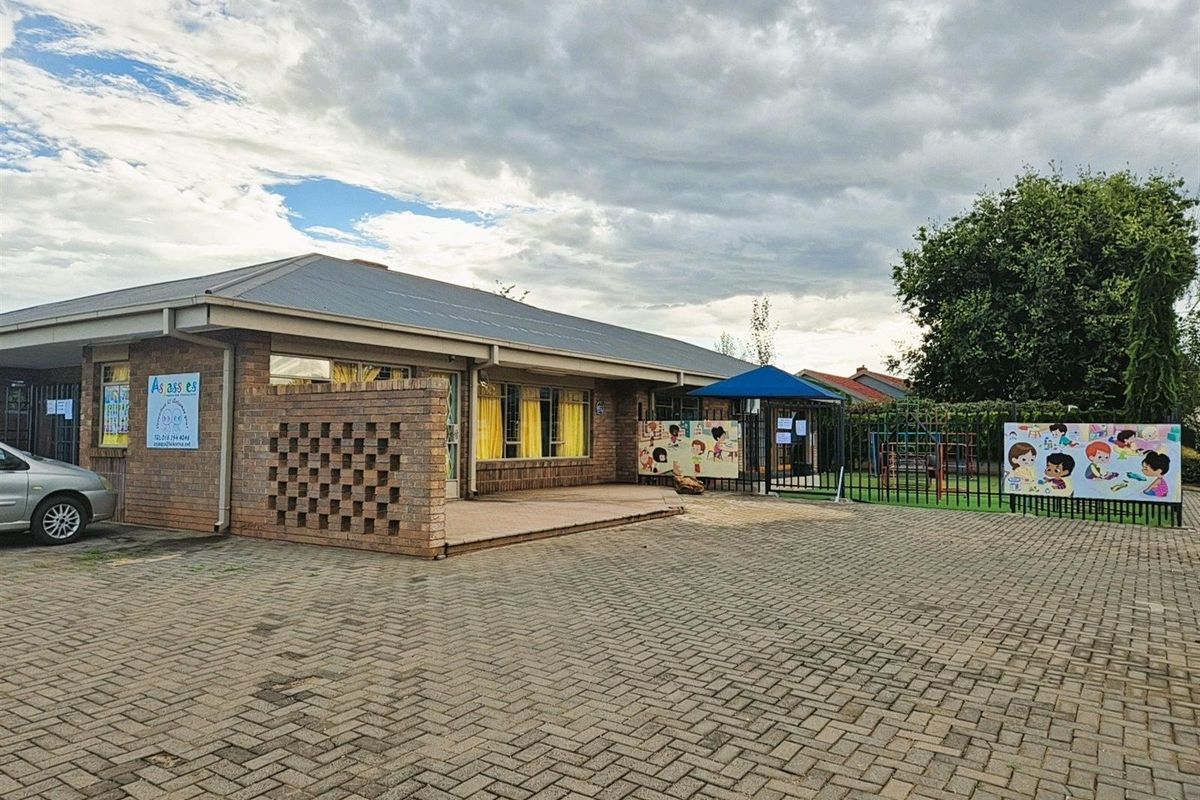 Commercial Property For Sale in Potchefstroom Central, Potchefstroom, North West - Photo 2