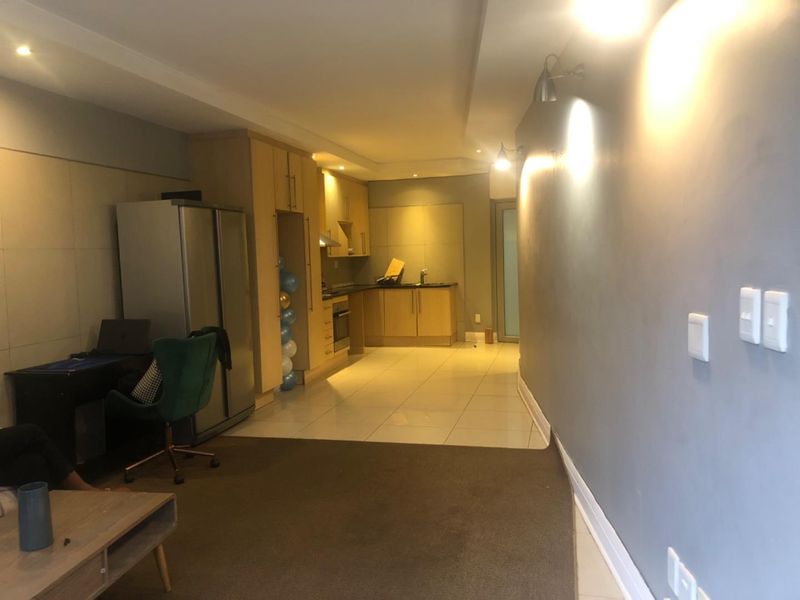 Apartment For Sale in Sandton Central, Sandton - Photo 8