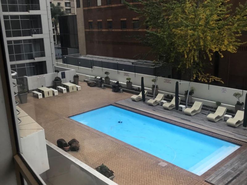 Apartment For Sale in Sandton Central, Sandton - Photo 7