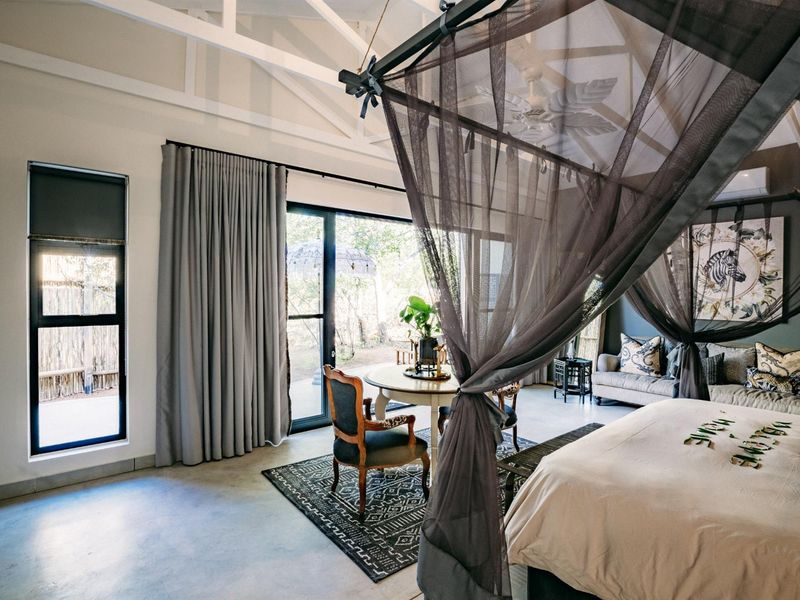 Luxury Bush Lodge For Sale  - Where The World Experiences Africa. - Photo 10