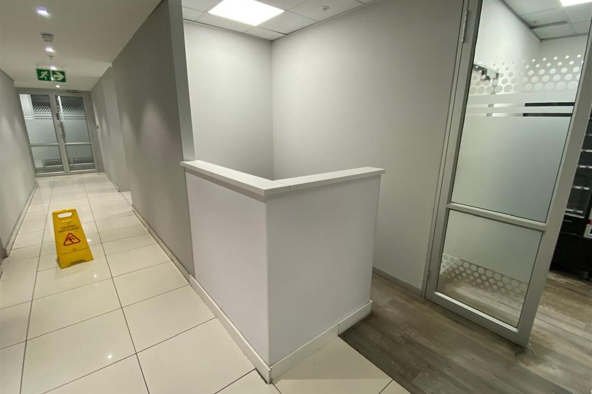 Office To Rent in Foreshore, Cape Town - Photo 5