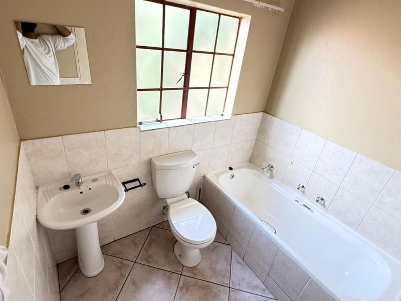 Family Duplex to Rent in Alberton - Photo 10