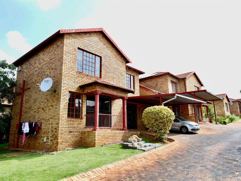 Family Duplex to Rent in Alberton - Photo 2