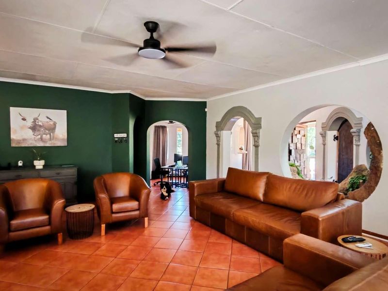 Farm For Sale in Hartbeespoort Rural, Hartbeespoort, North West - Photo 8