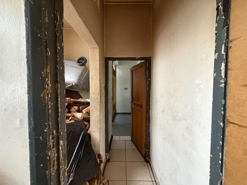 First Floor Studio/Office in Bo Kaap, Cape Town - Photo 8