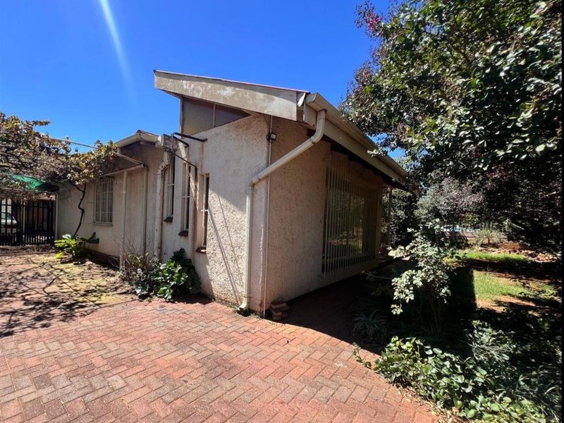 House For Sale in Vanderbijlpark CW 1, Vanderbijlpark CW, Vanderbijlpark - Photo 4