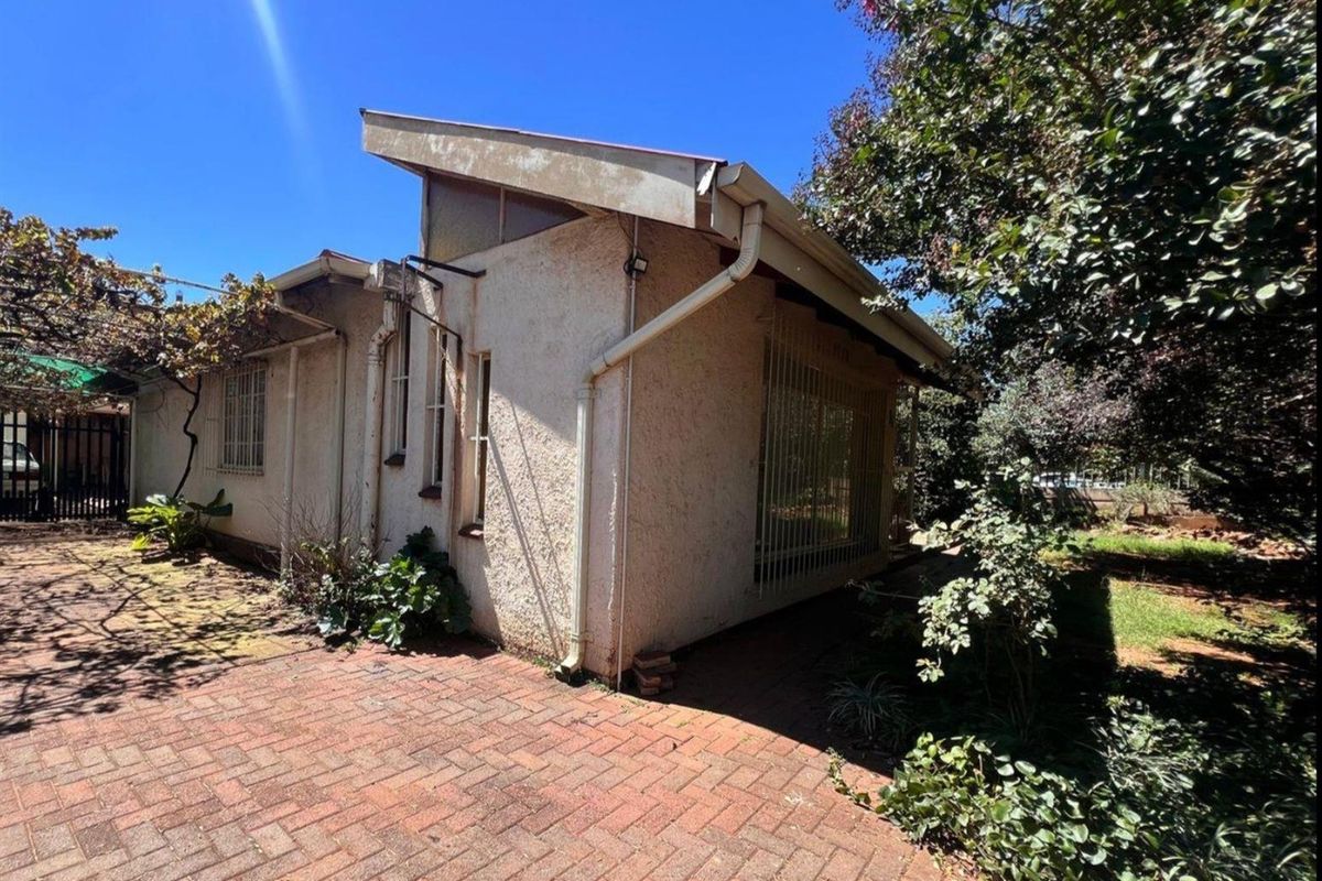House For Sale in Vanderbijlpark CW 1, Vanderbijlpark CW, Vanderbijlpark - Photo 4