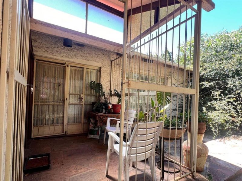 House For Sale in Vanderbijlpark CW 1, Vanderbijlpark CW, Vanderbijlpark - Photo 5