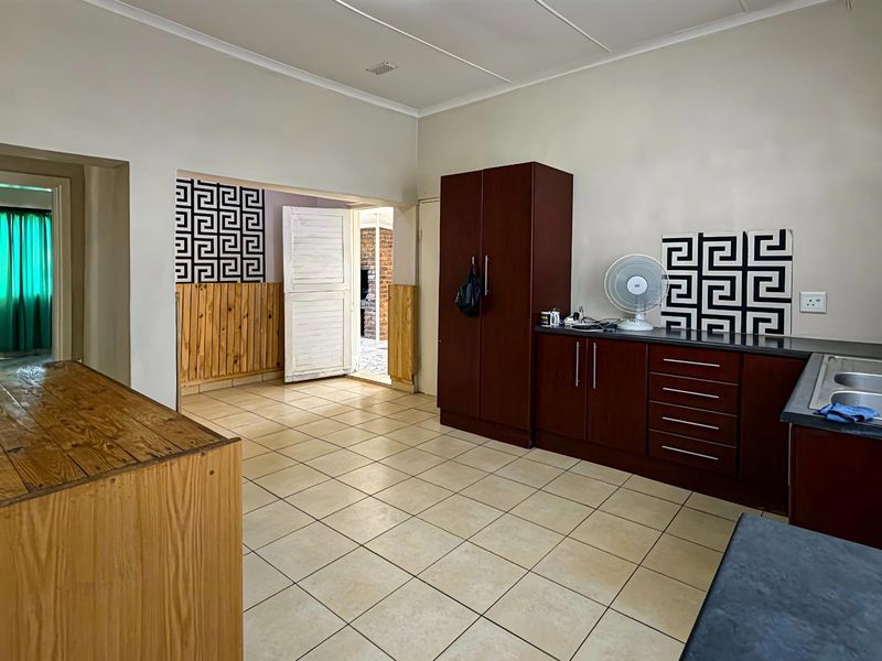 Three Bedroom Home with One Bedroom Flatlet | Listed by Danté Koen, eXp Realty - Photo 10