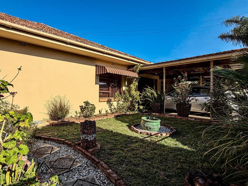 Stunning Corner Property | Listed by Danté Koen, eXp Realty - Photo 6