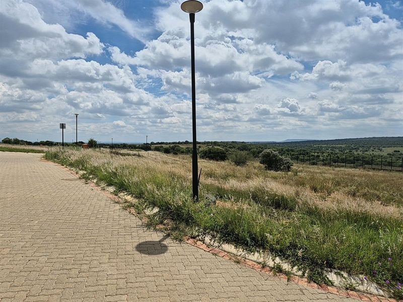 Tranquil Eco-Estate Living: Prime Parkside Stand with Scenic Views, Secure Lifestyle, Potchefstroom - Photo 8