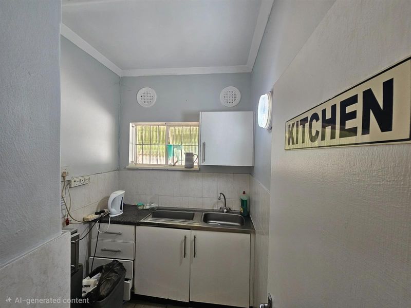 Offices To Rent in Durban North, Durban, KwaZulu Natal - Photo 8