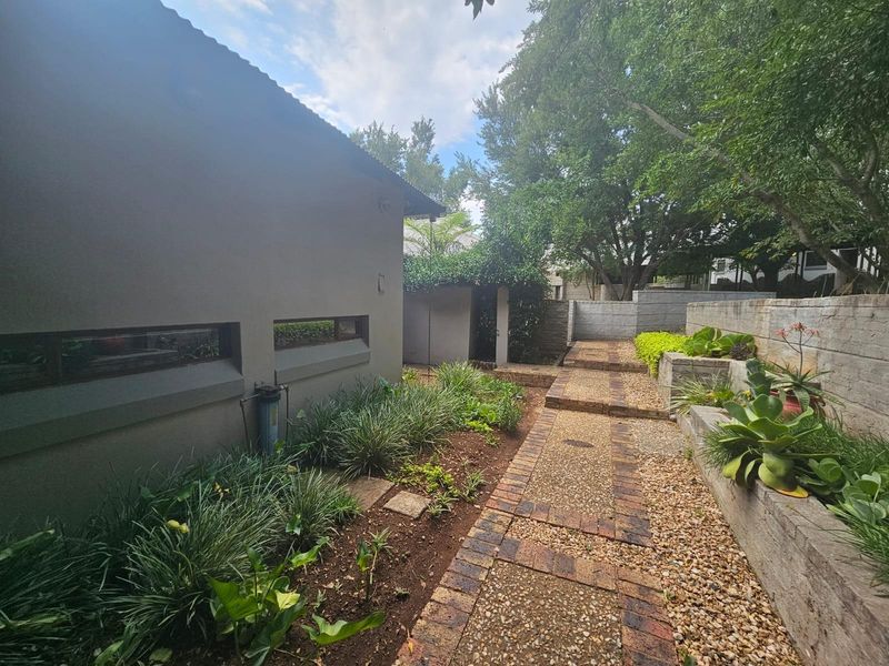 PRIME RIVERSIDE INVESTMENT OPPORTUNITY - EGWENI RIVER LODGE, PARYS - Photo 2