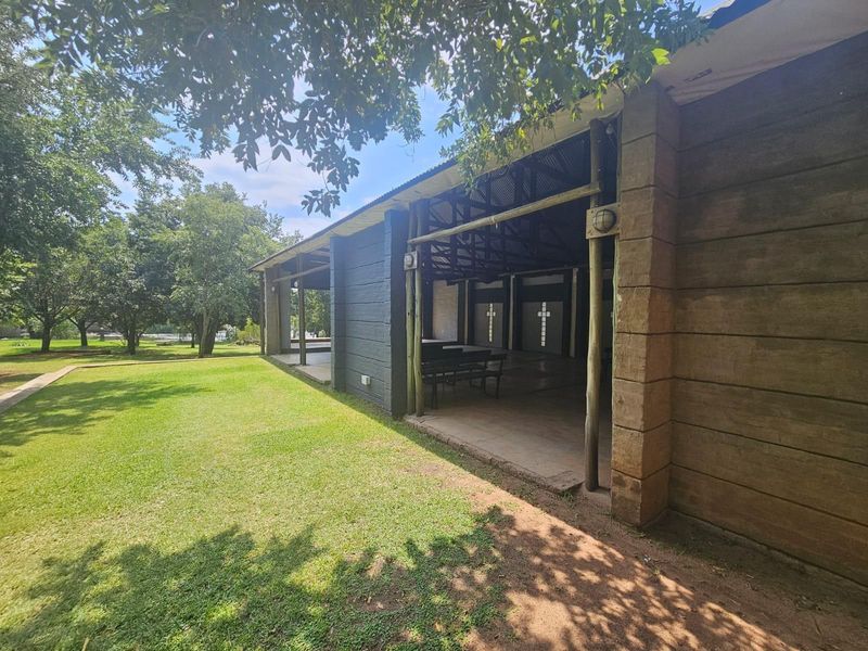 PRIME RIVERSIDE INVESTMENT OPPORTUNITY - EGWENI RIVER LODGE, PARYS - Photo 1