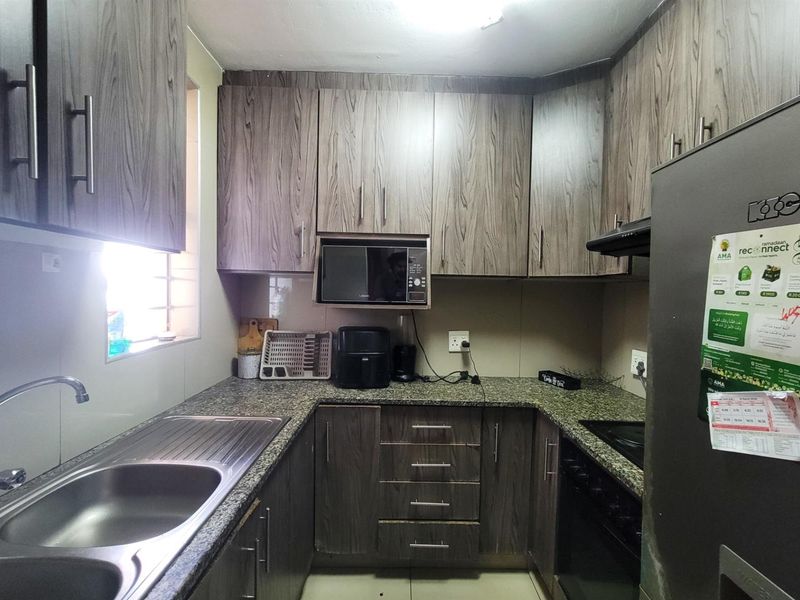 1 Bedroom unit for sale in South Beach - Photo 7