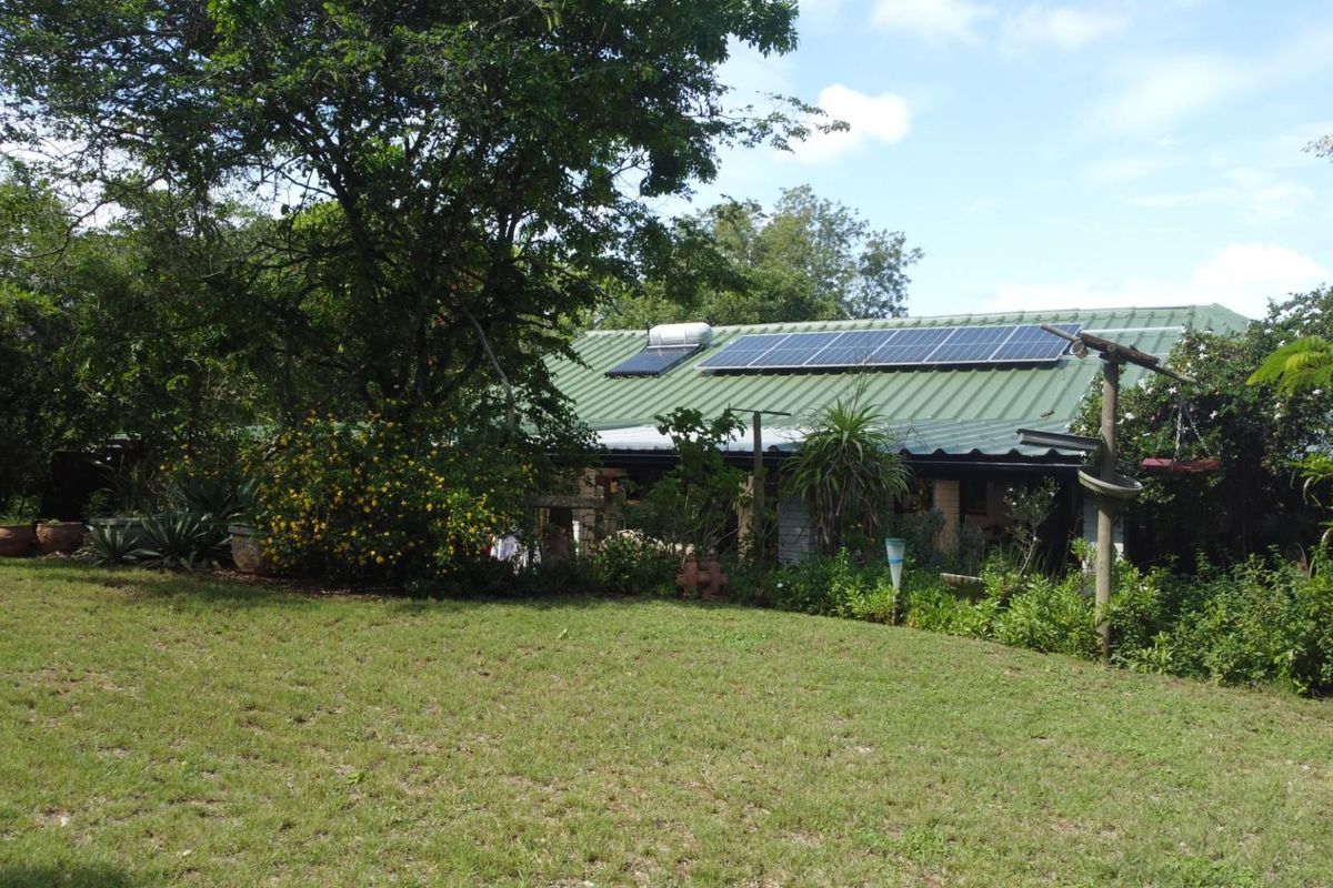 A Generous Home with Classic Charm - Photo 5