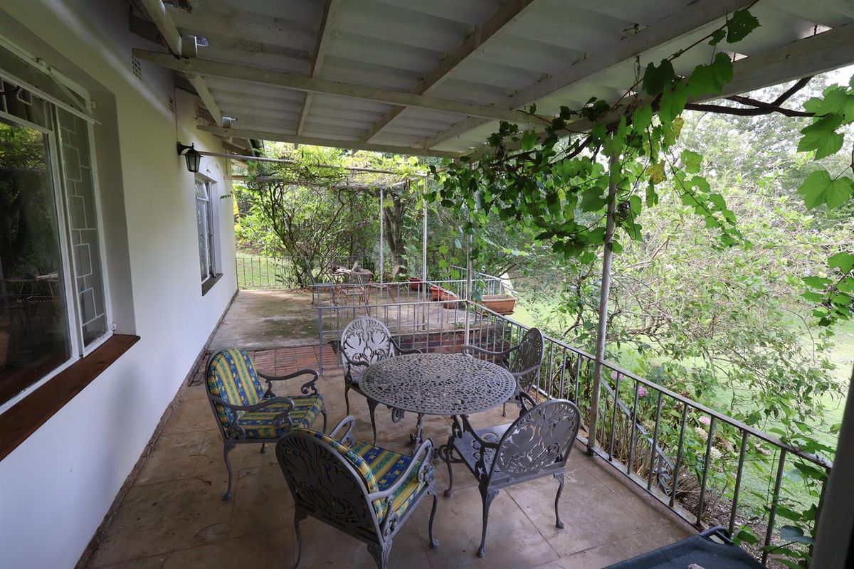 A Generous Home with Classic Charm - Photo 3