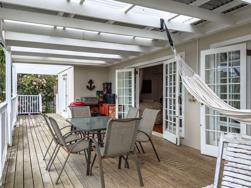 House For Sale in Upper Knysna Central - Photo 9