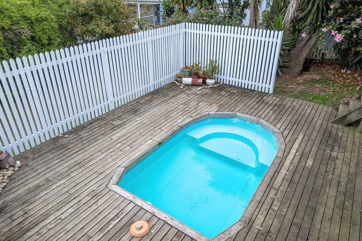 House For Sale in Upper Knysna Central - Photo 5