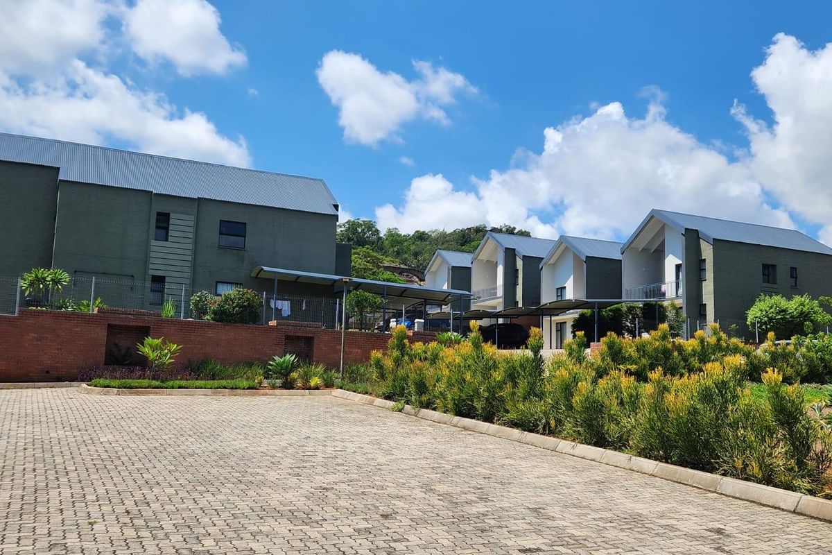 Apartment For Sale in Stonehenge Ext 1, Stonehenge, Nelspruit - Photo 3