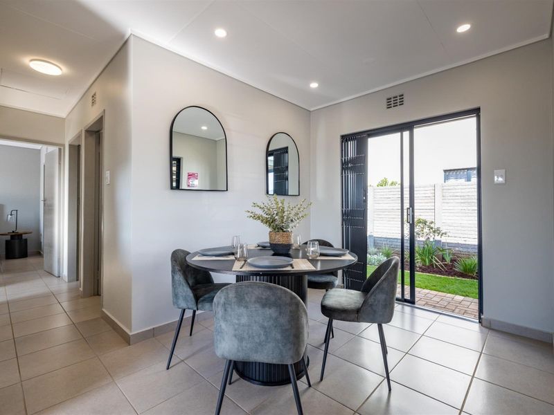 Comfortable 3-Bedroom Home to Rent in 24-Hour Security Leopards Rest Estate - Photo 4