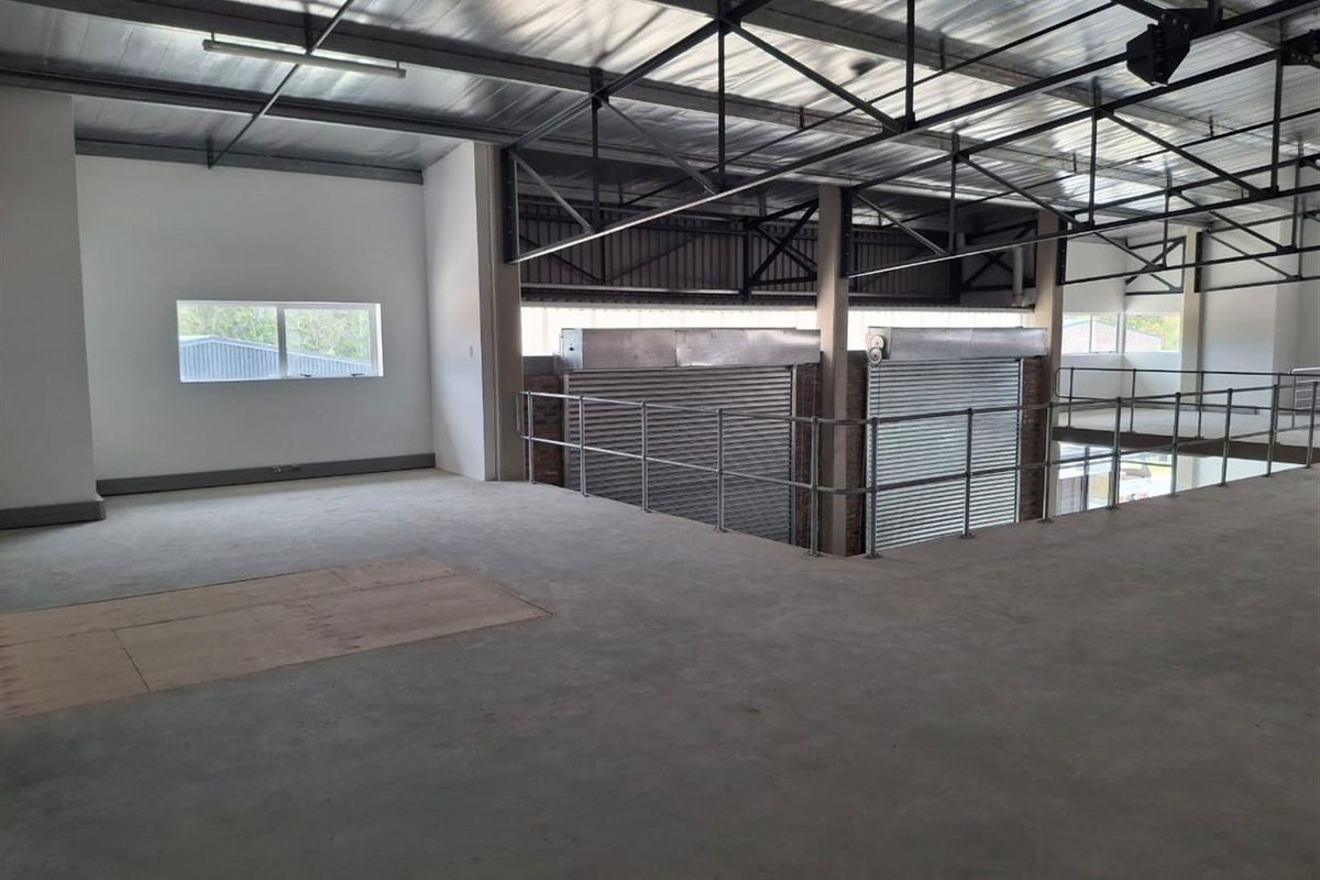Modern 340m2 Warehouse Facility to Lease in Fairview | Prime Industrial Node - Photo 3