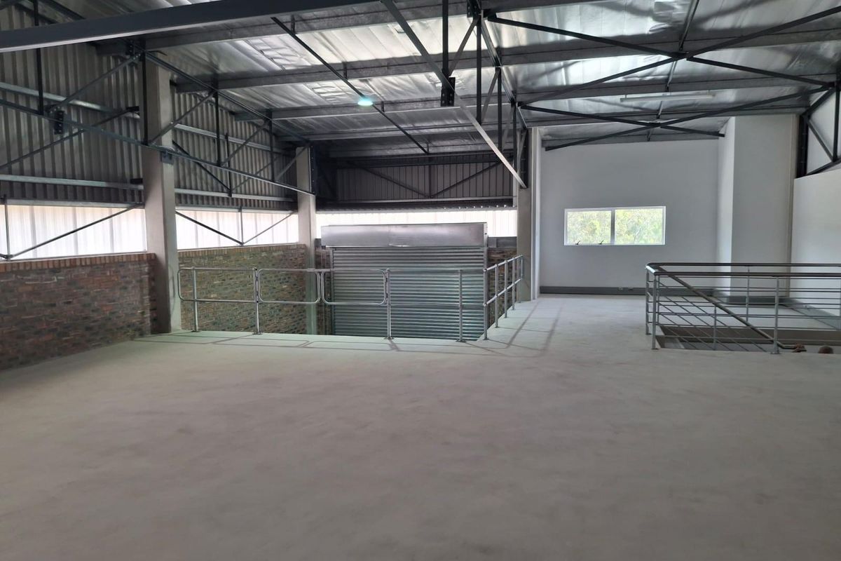 Modern 340m2 Warehouse Facility to Lease in Fairview | Prime Industrial Node - Photo 5