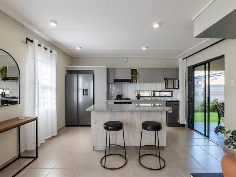 House To Rent in Leopard's Rest Security Estate, Albertsdal, Alberton - Photo 4