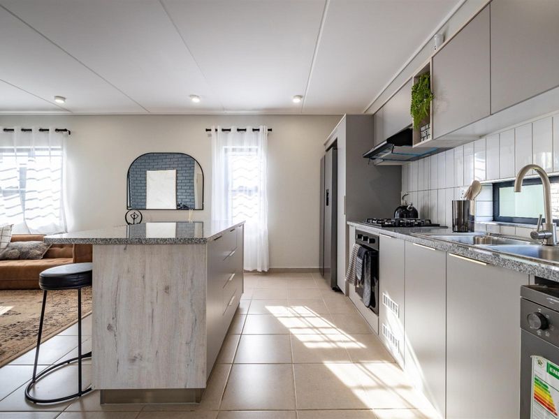 House To Rent in Leopard's Rest Security Estate, Albertsdal, Alberton - Photo 3