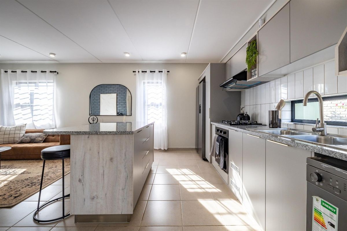 House To Rent in Leopard's Rest Security Estate, Albertsdal, Alberton - Photo 3