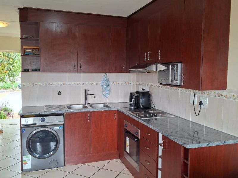 Apartment For Sale in Buh Rein Estate, Kraaifontein - Photo 2
