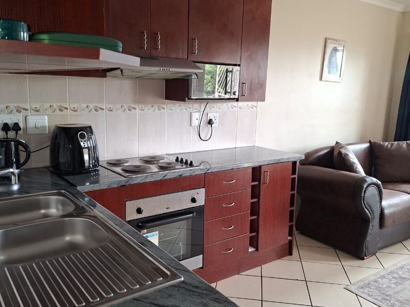 Apartment For Sale in Buh Rein Estate, Kraaifontein - Photo 4
