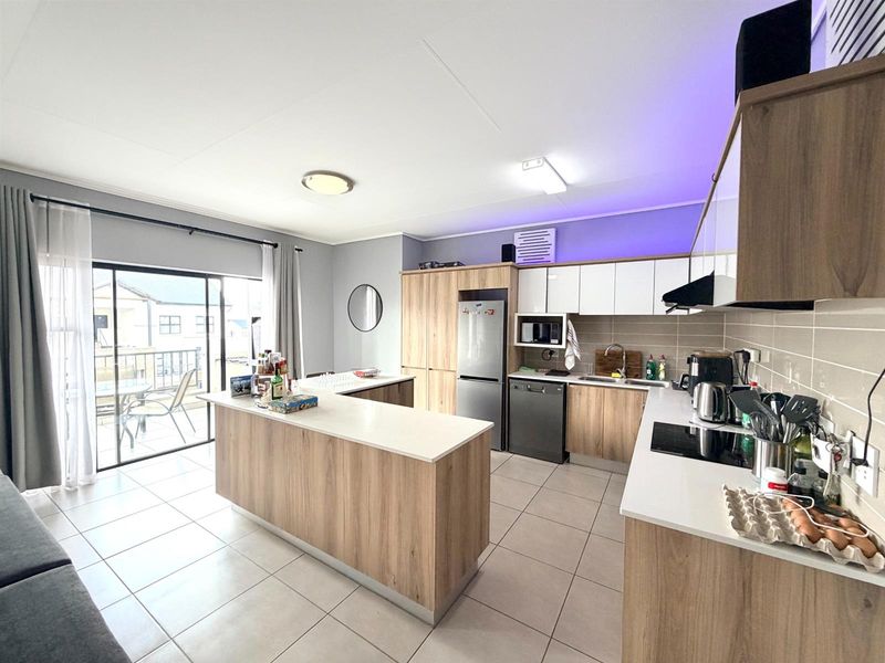 Apartment To Rent in Linbro Park, Sandton - Photo 3