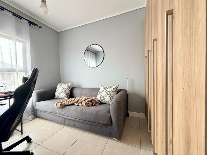 Apartment To Rent in Linbro Park, Sandton - Photo 8
