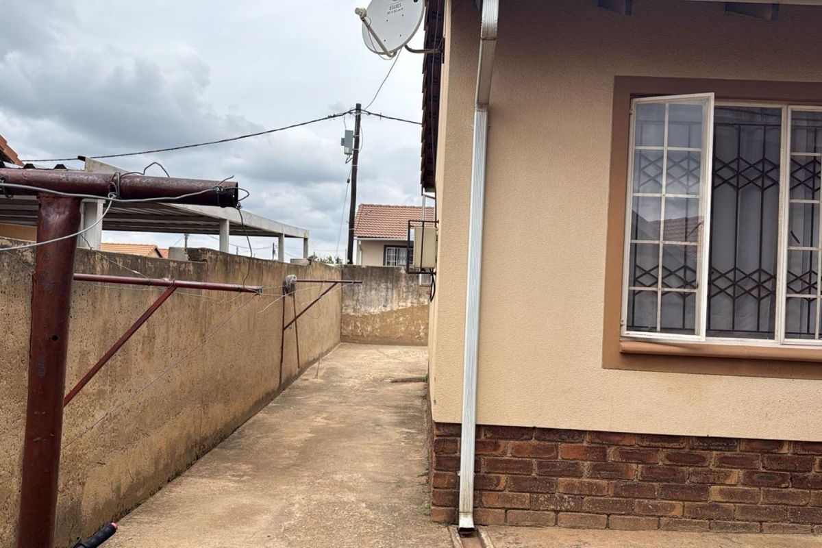 House For Sale in Cosmo City Ext 7, Roodepoort - Photo 4