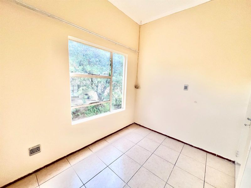 Affordable 2 Bedroom Apartment - Photo 10