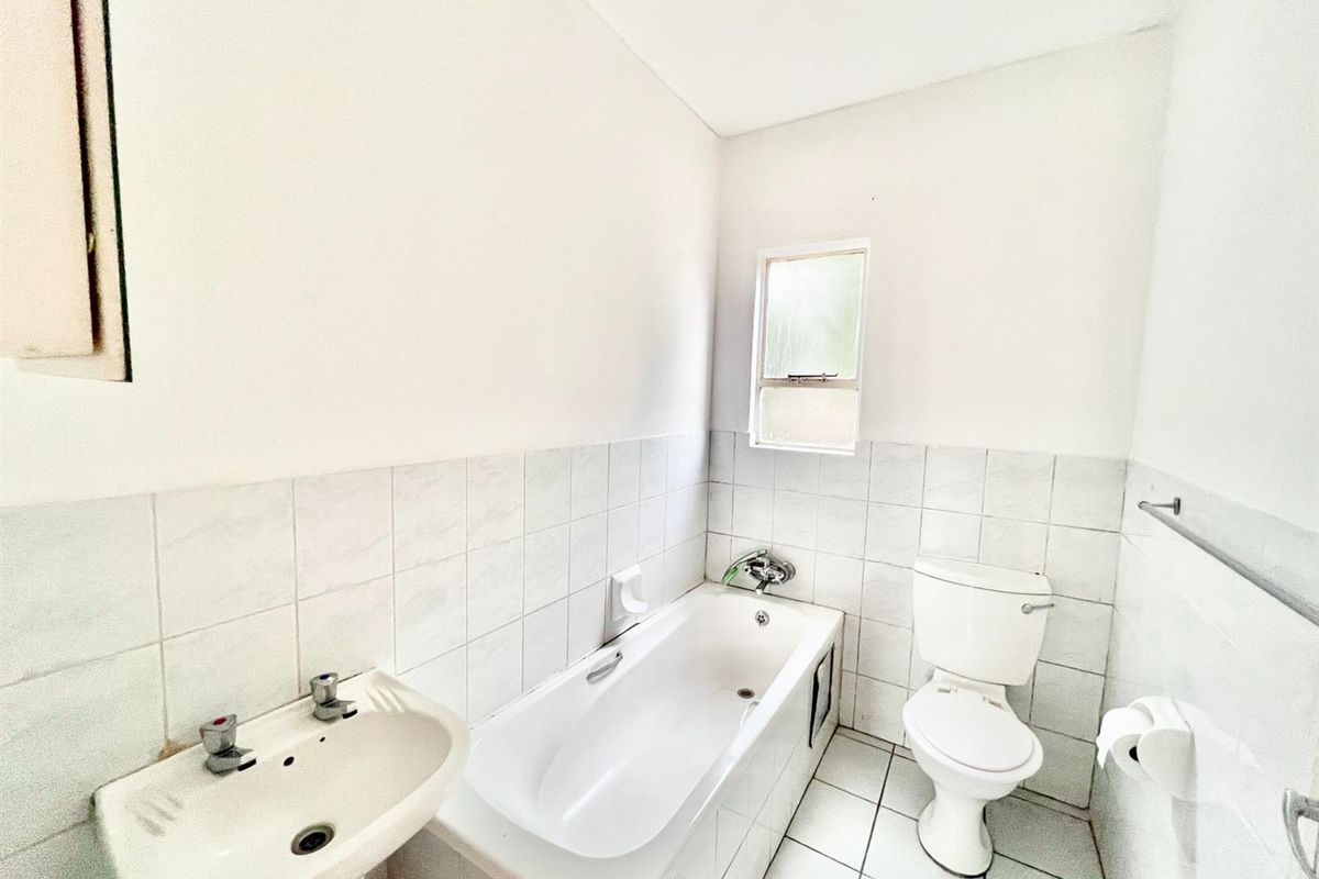 Affordable 2 Bedroom Apartment - Photo 4